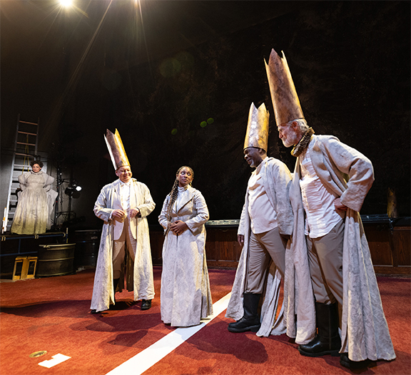 Karin Coonrod’s Masterful Spatial Dramaturgy in King Lear