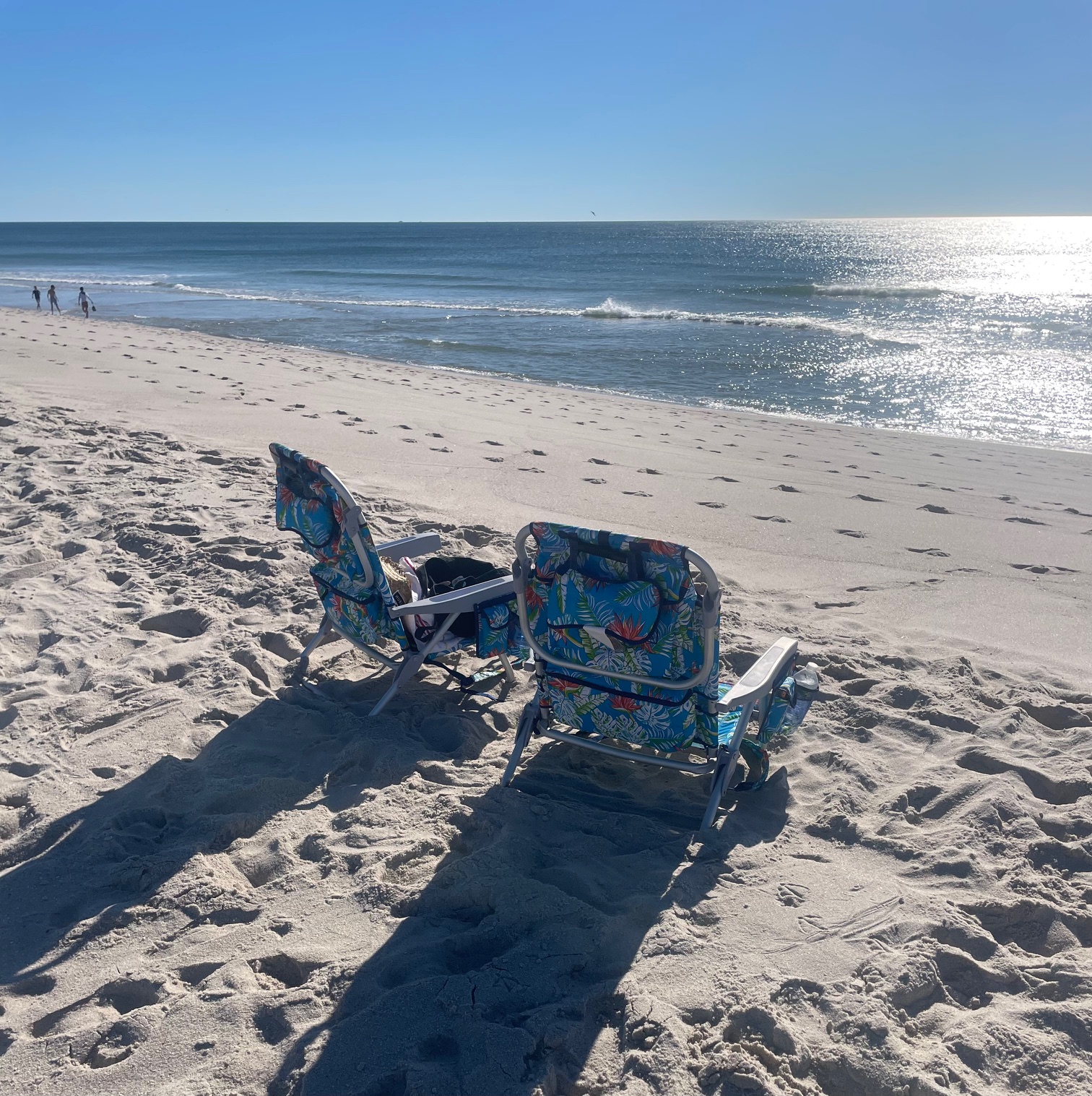 A Beach Chair Dilemma